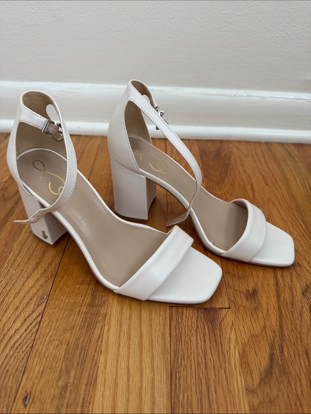 Sam Edelman Daniella White Block Heel Ankle-Strap Sandals Size 7.5 Wide